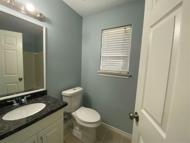 10662 Royal York Drive, Conroe, TX 77303