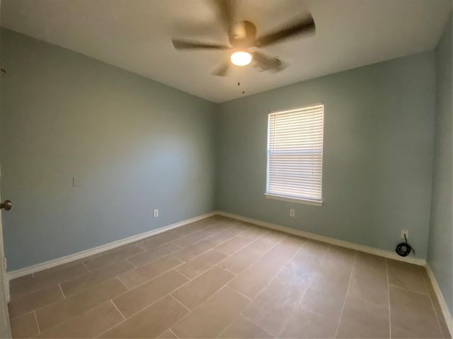 10662 Royal York Drive, Conroe, TX 77303