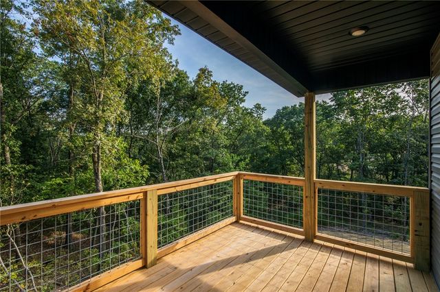 8 Epping Drive, Bella Vista, AR 72714