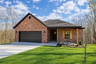 8 Epping Drive, Bella Vista, AR 72714