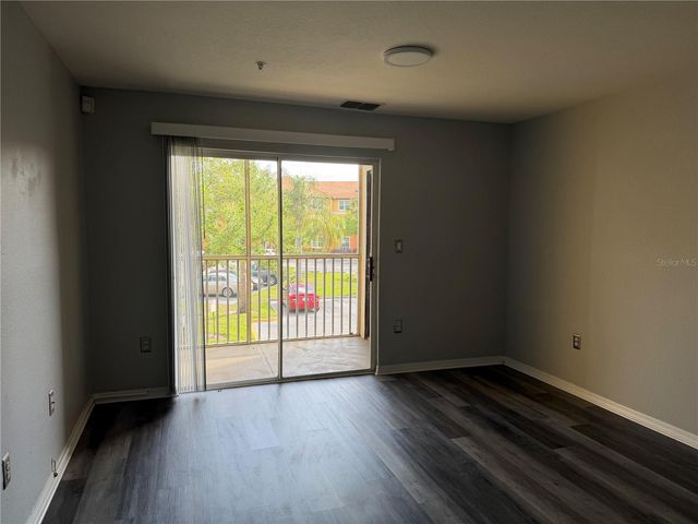 5467 VINELAND ROAD 6214, Orlando, FL 32811