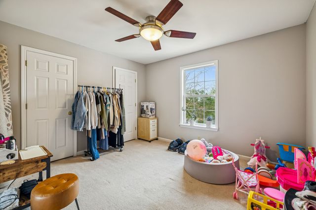 106 Nimitz Cir, Ashland City, TN 37015