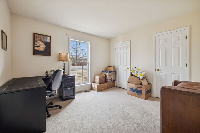 106 Nimitz Cir, Ashland City, TN 37015