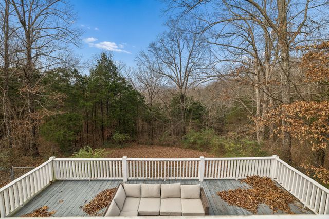 106 Nimitz Cir, Ashland City, TN 37015