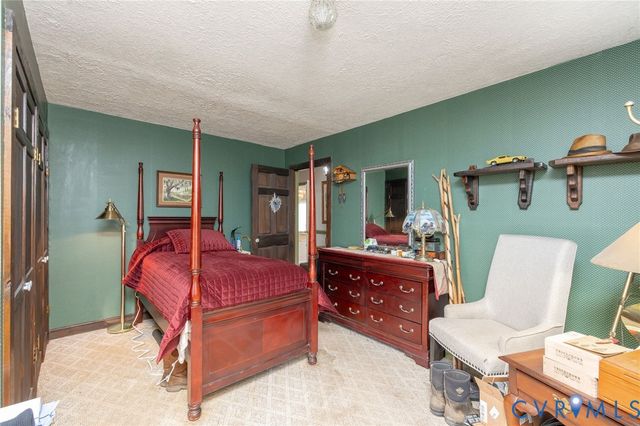 5001 Cartersville Rd, Powhatan, VA 23139