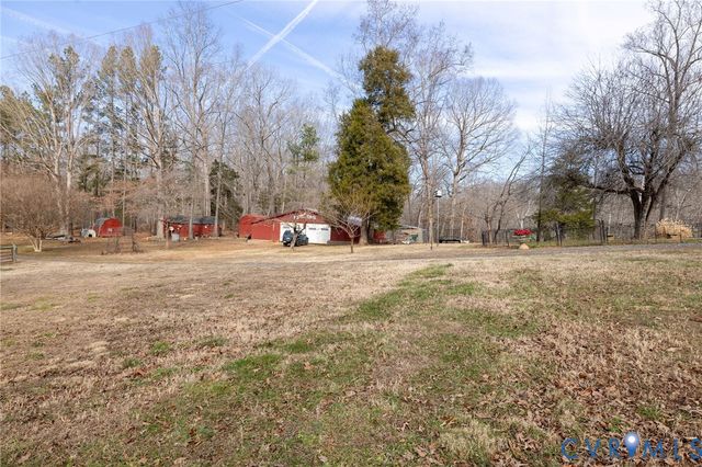 5001 Cartersville Rd, Powhatan, VA 23139