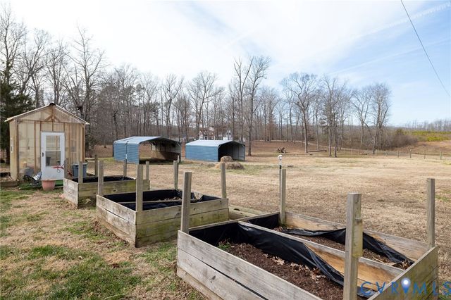 5001 Cartersville Rd, Powhatan, VA 23139