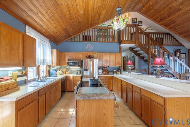 5001 Cartersville Rd, Powhatan, VA 23139