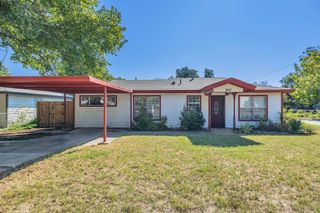 900 Vaquero Street, White Settlement, TX 76108