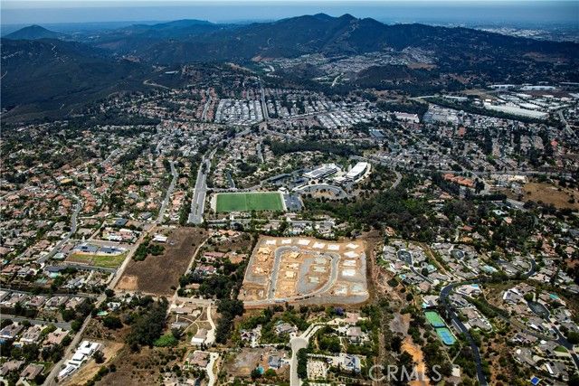 1381 Amanda Glen, Escondido, CA 92025