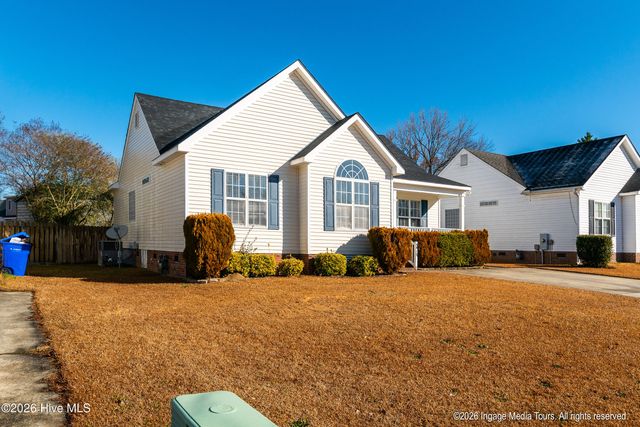 4412 Surrey Meadows Drive, Winterville, NC 28590