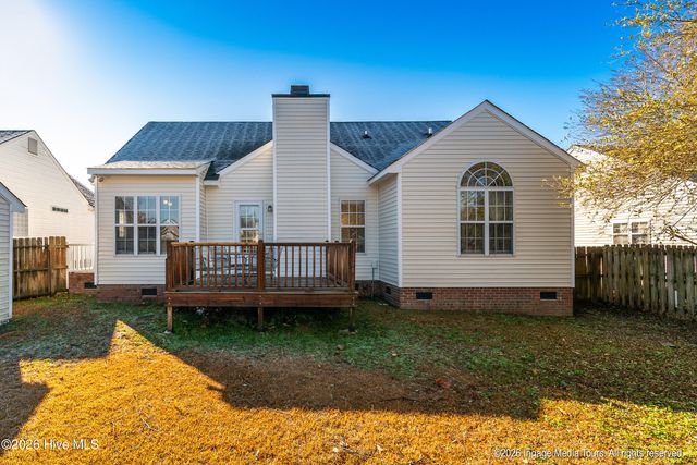 4412 Surrey Meadows Drive, Winterville, NC 28590