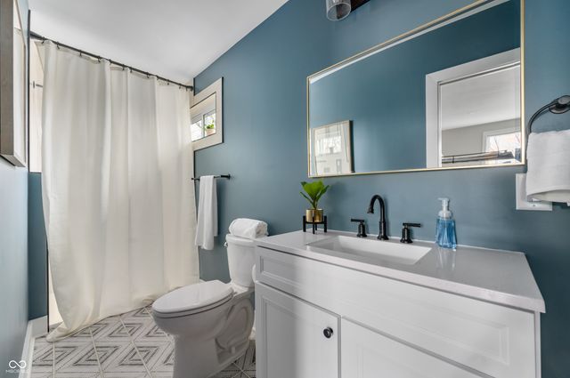 1217 E Ohio Street, Indianapolis, IN 46202