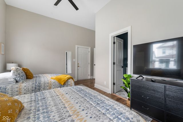 1217 E Ohio Street, Indianapolis, IN 46202