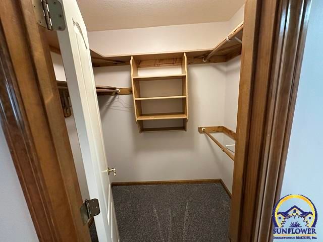 5978 SW 30th Ter, Topeka, KS 66614