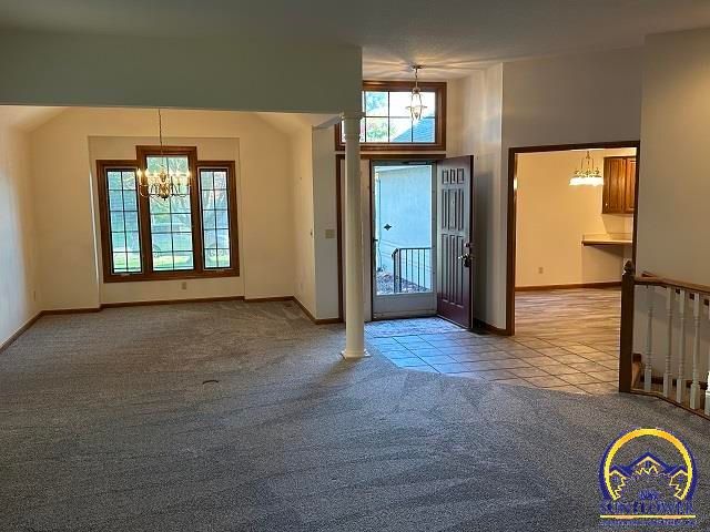 5978 SW 30th Ter, Topeka, KS 66614