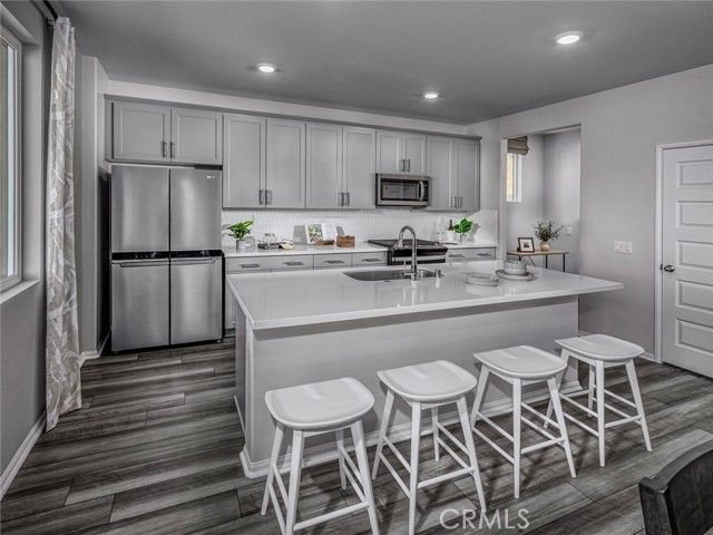 2070 Tangelo Lane, Redlands, CA 92374