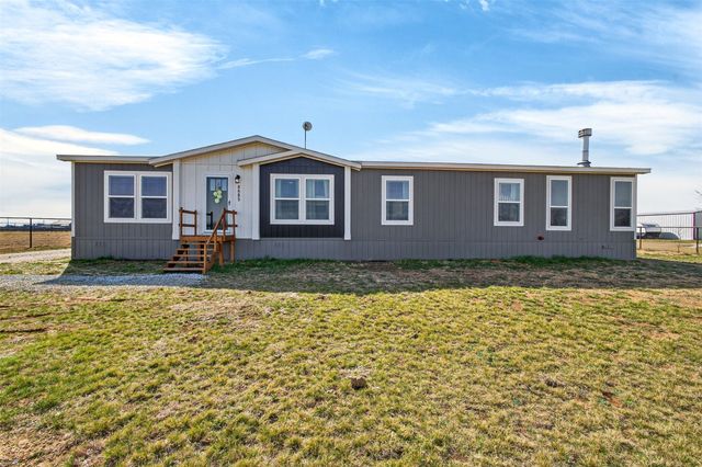 8685 TL Ranch Road, Ponder, TX 76259