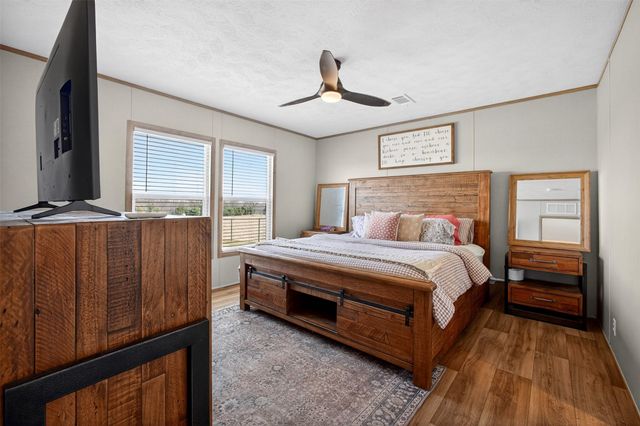 8685 TL Ranch Road, Ponder, TX 76259