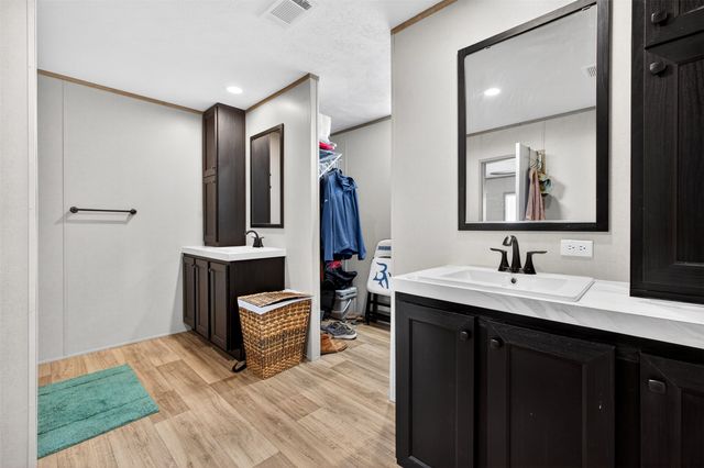 8685 TL Ranch Road, Ponder, TX 76259