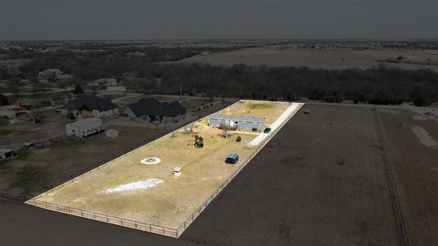 8685 TL Ranch Road, Ponder, TX 76259