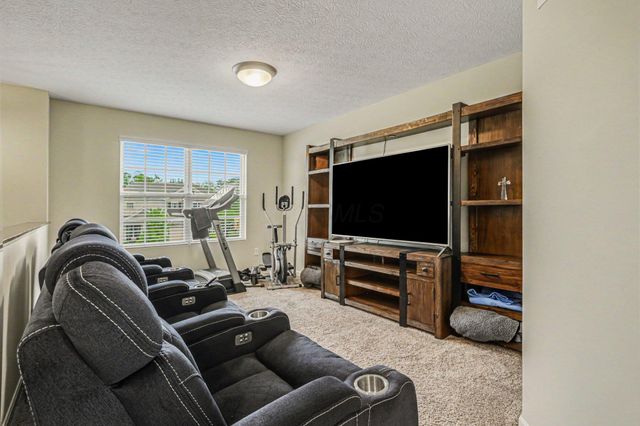 7158 Bradbury Drive, Sunbury, OH 43074