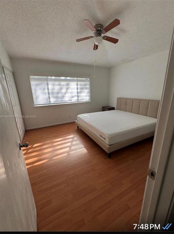 9962 NW 56th Pl 9962, Coral Springs, FL 33076