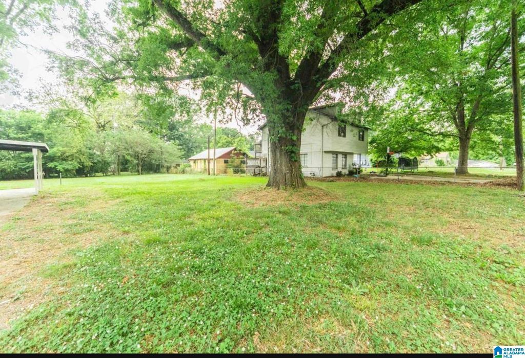 138 CRYSTAL AVENUE, Hueytown, AL 35023