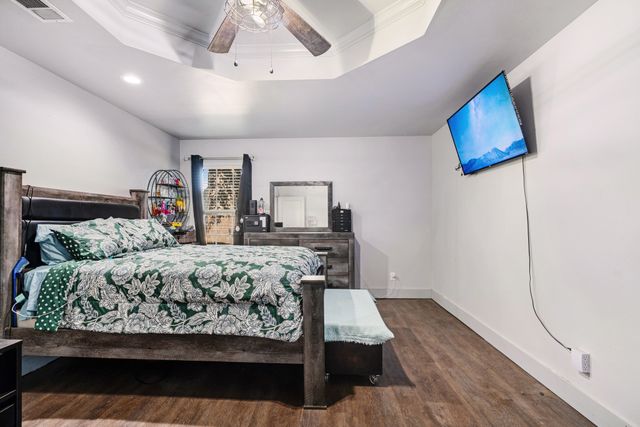 5250 Cooper Street, Reno, TX 75462