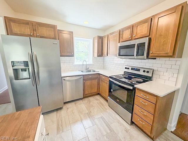 5 White Oak DR, Newport News, VA 23601