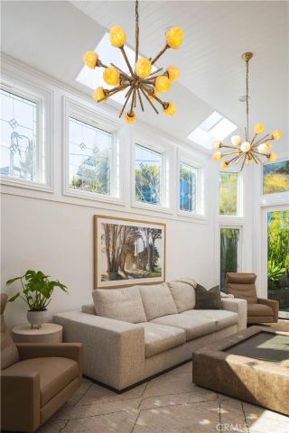 1210 N Avenida De La Estrella, San Clemente, CA 92672
