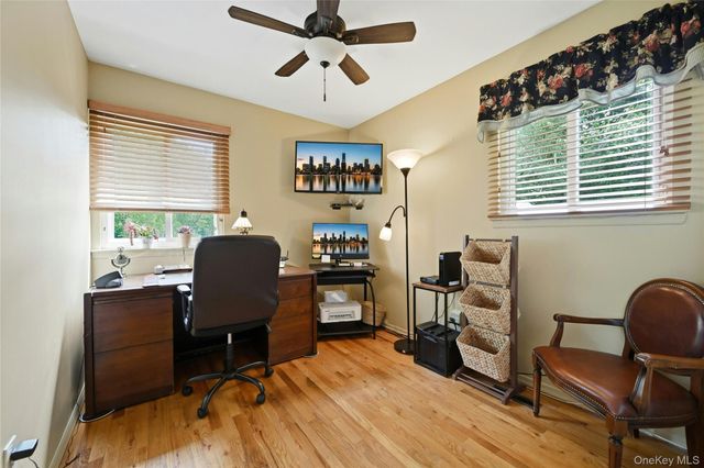 3 Partridge Lane, Huntington, NY 11743