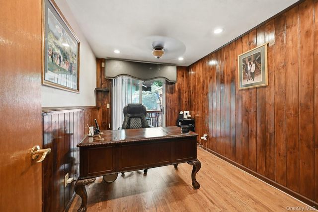 3 Partridge Lane, Huntington, NY 11743