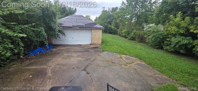 1765 W Grand Boulevard, Detroit, MI 48208