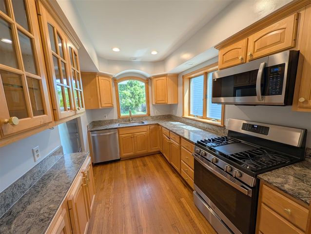 1171 Smith Avenue, Birmingham, MI 48009