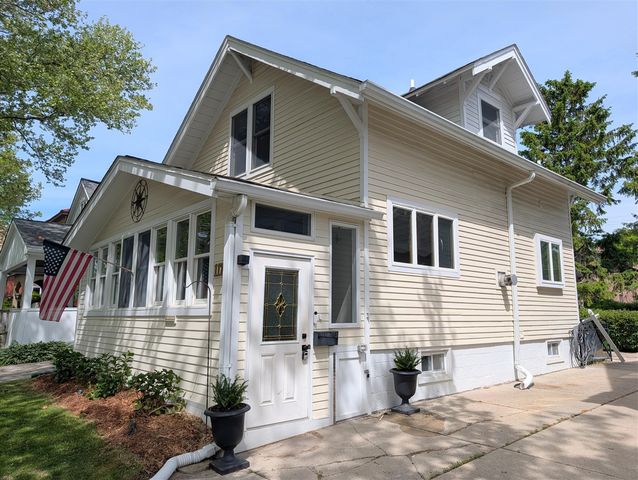 1171 Smith Avenue, Birmingham, MI 48009
