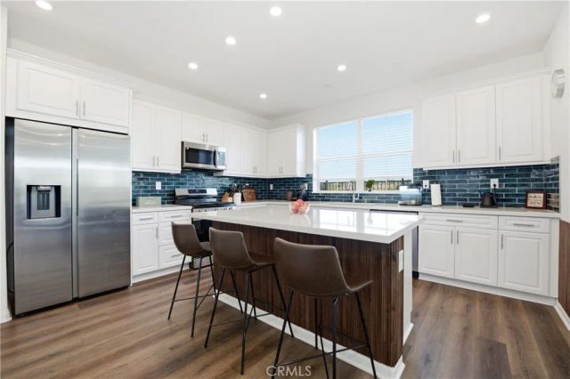 1724 Valley Oak, Oceanside, CA 92056