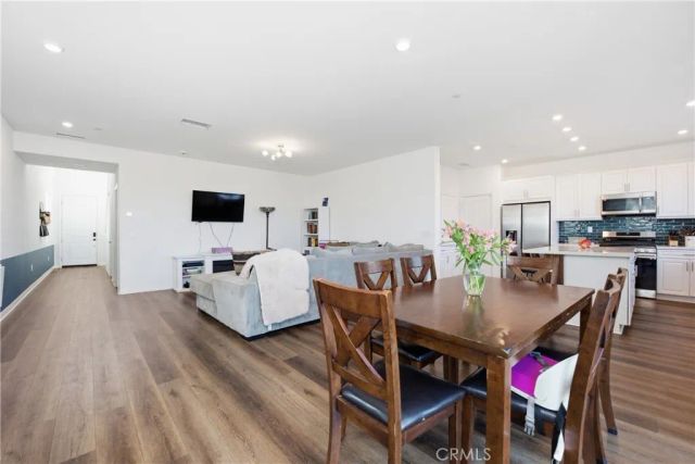 1724 Valley Oak, Oceanside, CA 92056
