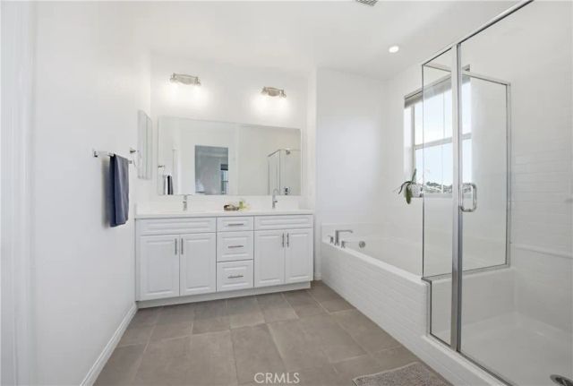 1724 Valley Oak, Oceanside, CA 92056