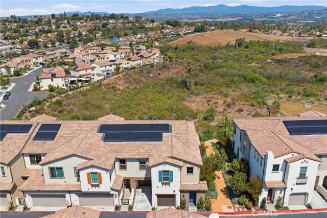 1724 Valley Oak, Oceanside, CA 92056