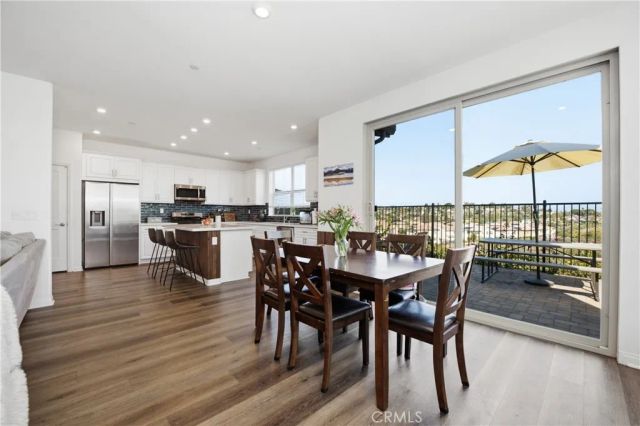 1724 Valley Oak, Oceanside, CA 92056