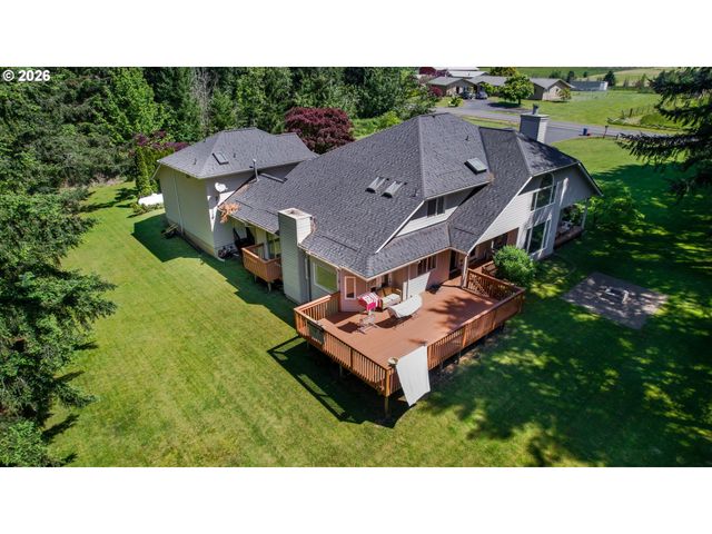 32370 Se JUDD Rd, Eagle Creek, OR 97022