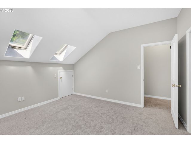 32370 Se JUDD Rd, Eagle Creek, OR 97022