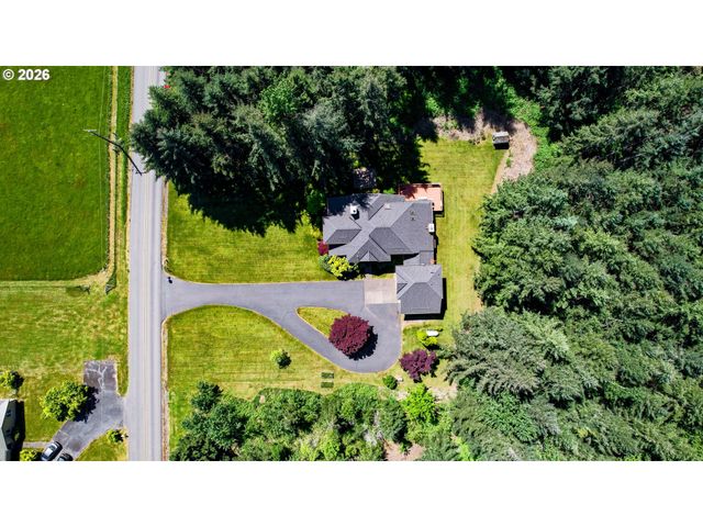 32370 Se JUDD Rd, Eagle Creek, OR 97022