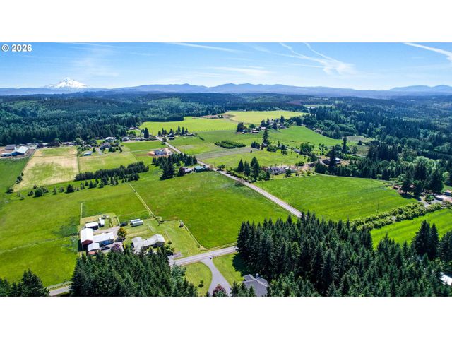 32370 Se JUDD Rd, Eagle Creek, OR 97022
