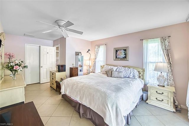 133 Big Springs DR, Naples, FL 34113