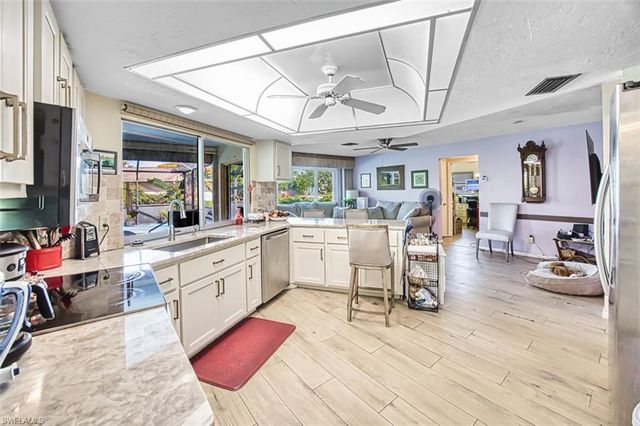 133 Big Springs DR, Naples, FL 34113