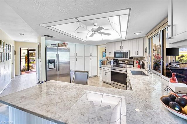 133 Big Springs DR, Naples, FL 34113