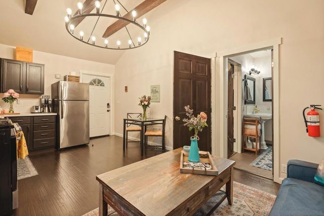 625 Cottage Grove Rd, Lake Arrowhead, CA 92352