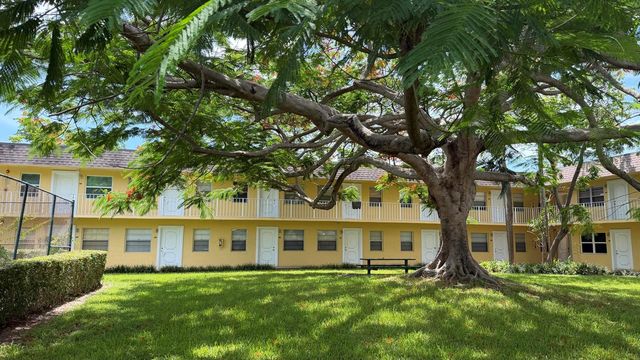 5168 NE 6th Avenue 431, Oakland Park, FL 33334